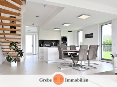 Nur noch eine DHH mit eigenem Strand in Kallinchen!